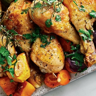 Twice-cooked chicken drumsticks with vegetables