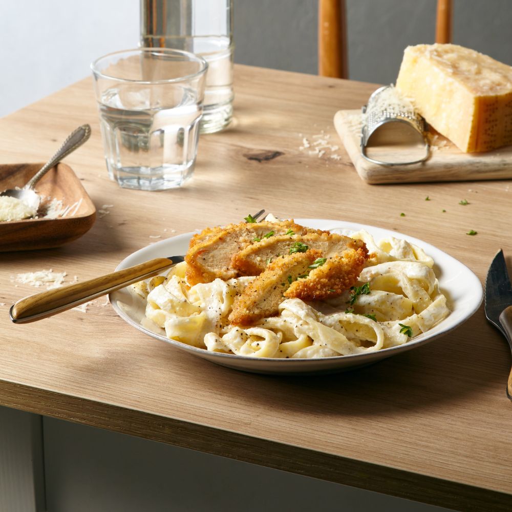 Chicken Alfredo Pasta | La Española Extra Virgin Olive Oil